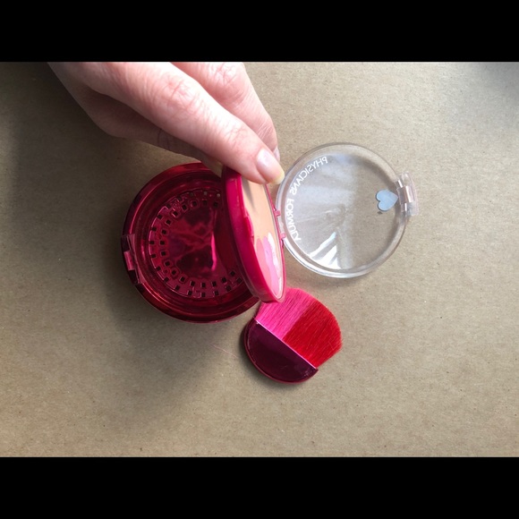 Makeup bundle - Picture 4 of 5